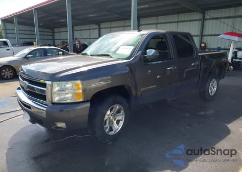 2010 Chevrolet Silverado 1500 Lt z USA, uszkodzony, nr VIN 3GCRKSE34AG111549